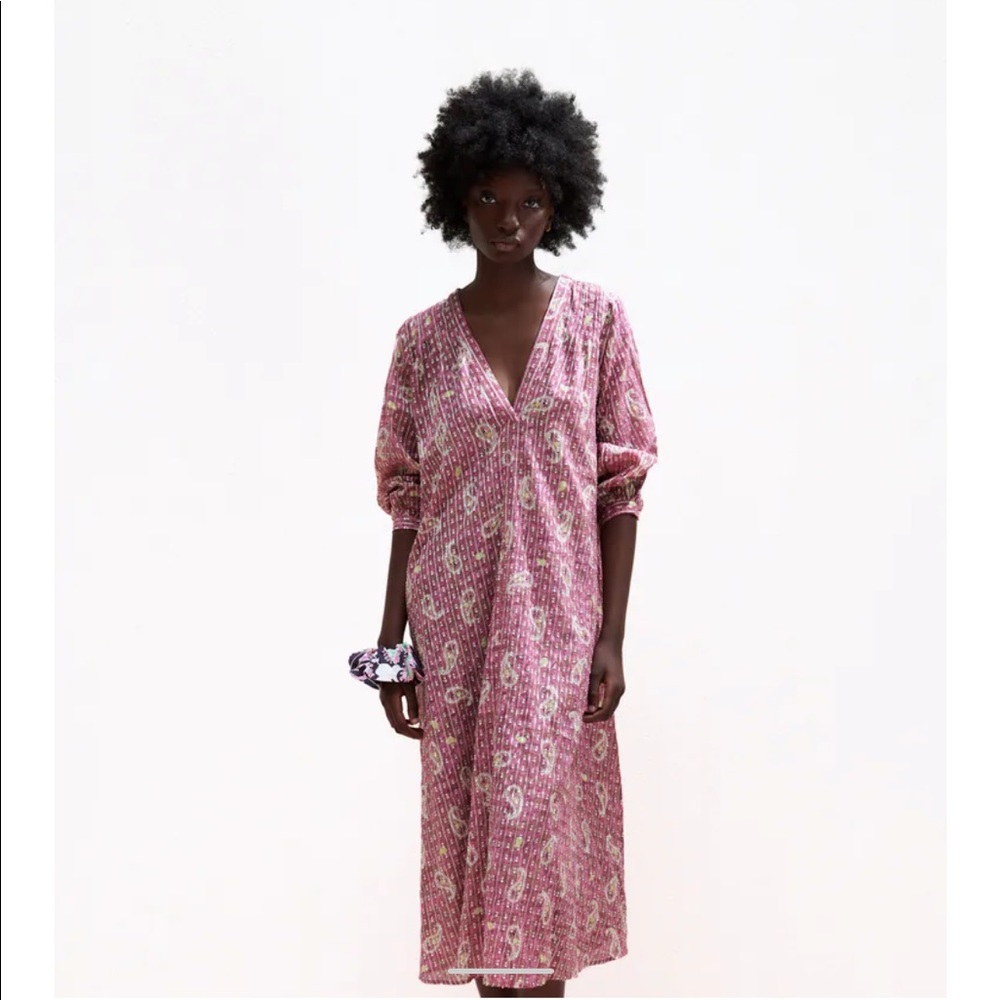 Beautiful breathable Paisley print long dress